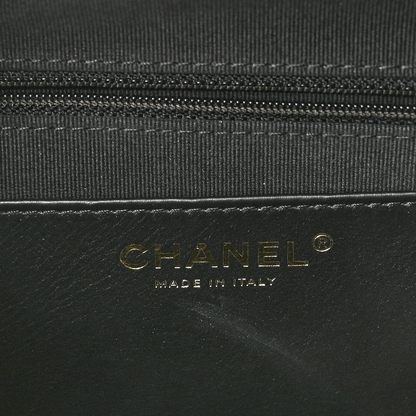 Caviar Quilted CC Small Top Handle Vanity Case Black