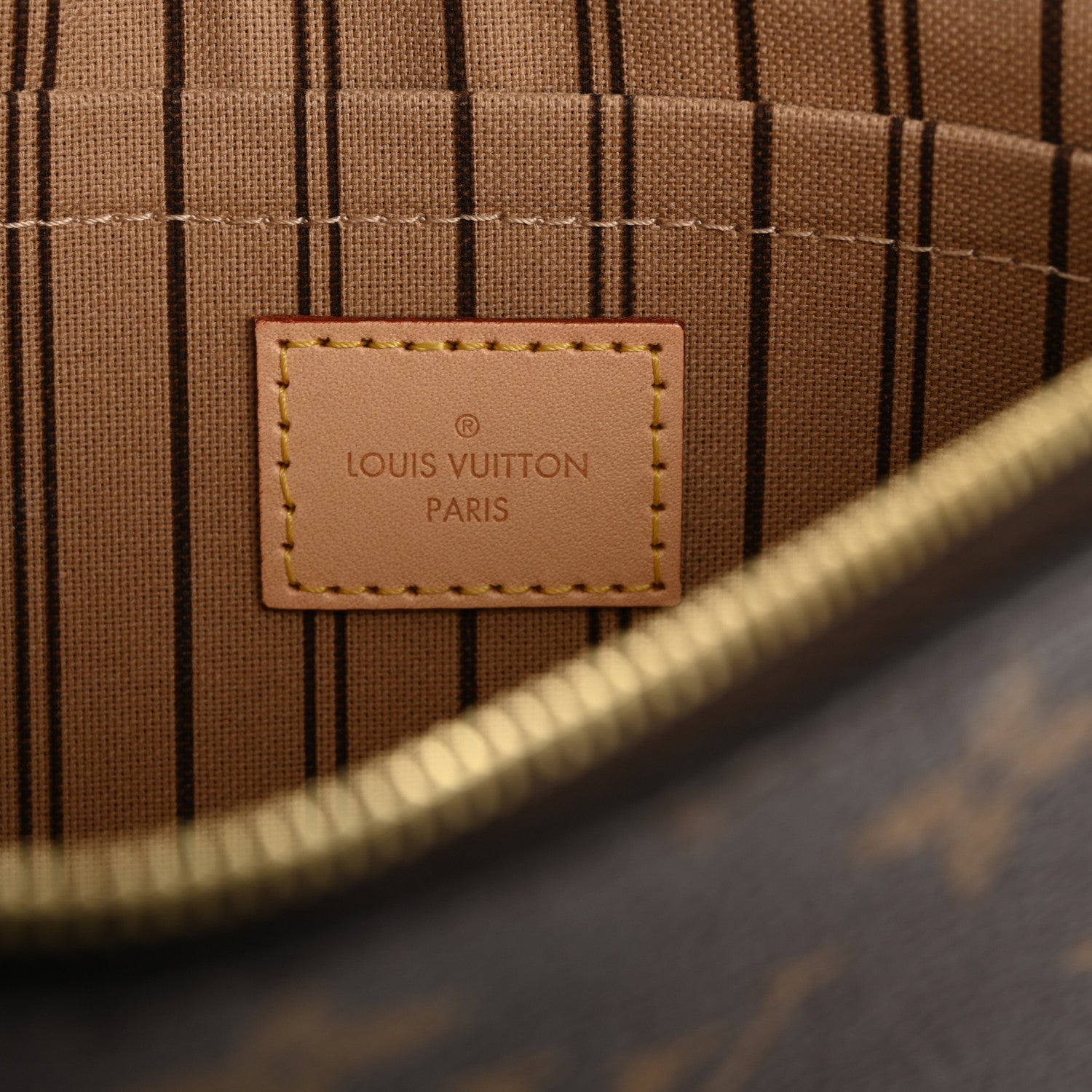 Louis Vuitton Monogram Neverfull MM GM Pochette 6 of 9
