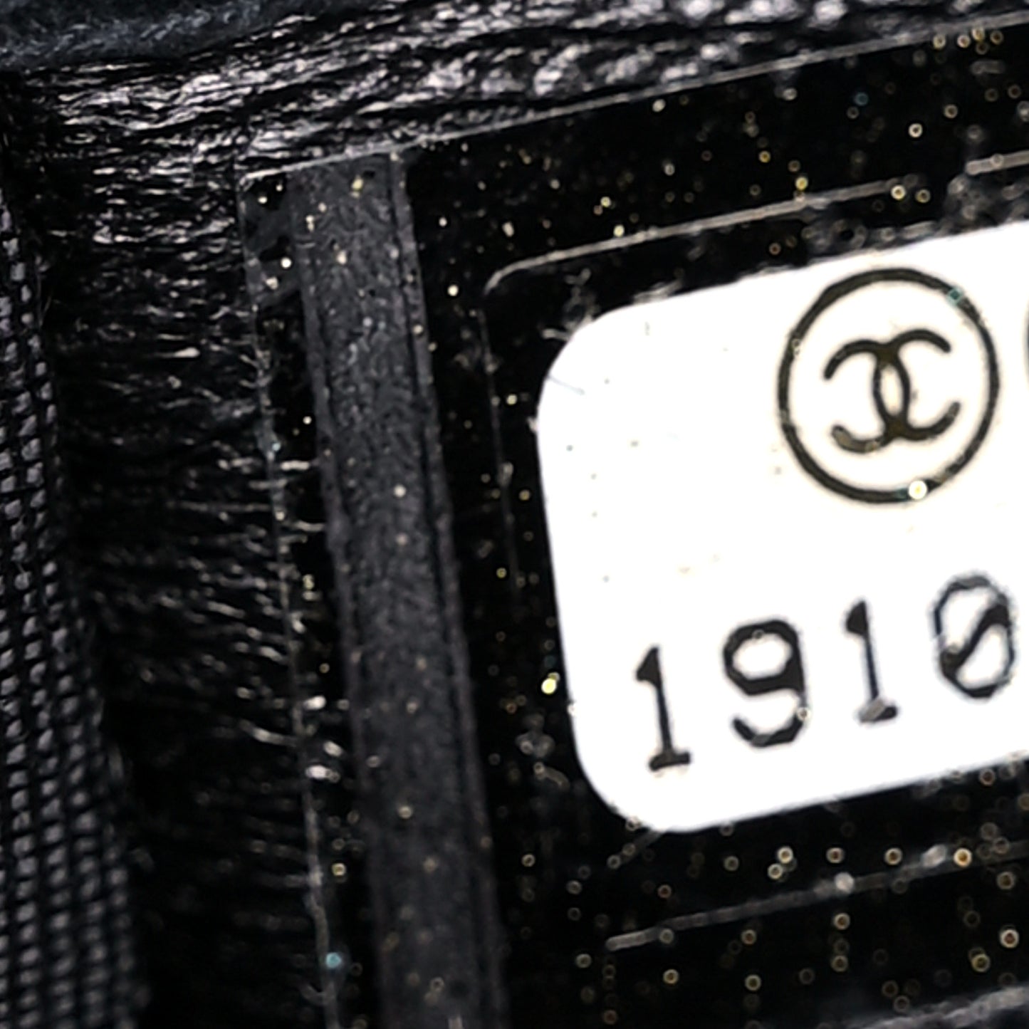 Calfskin Quilted Medium Boy Flap Black