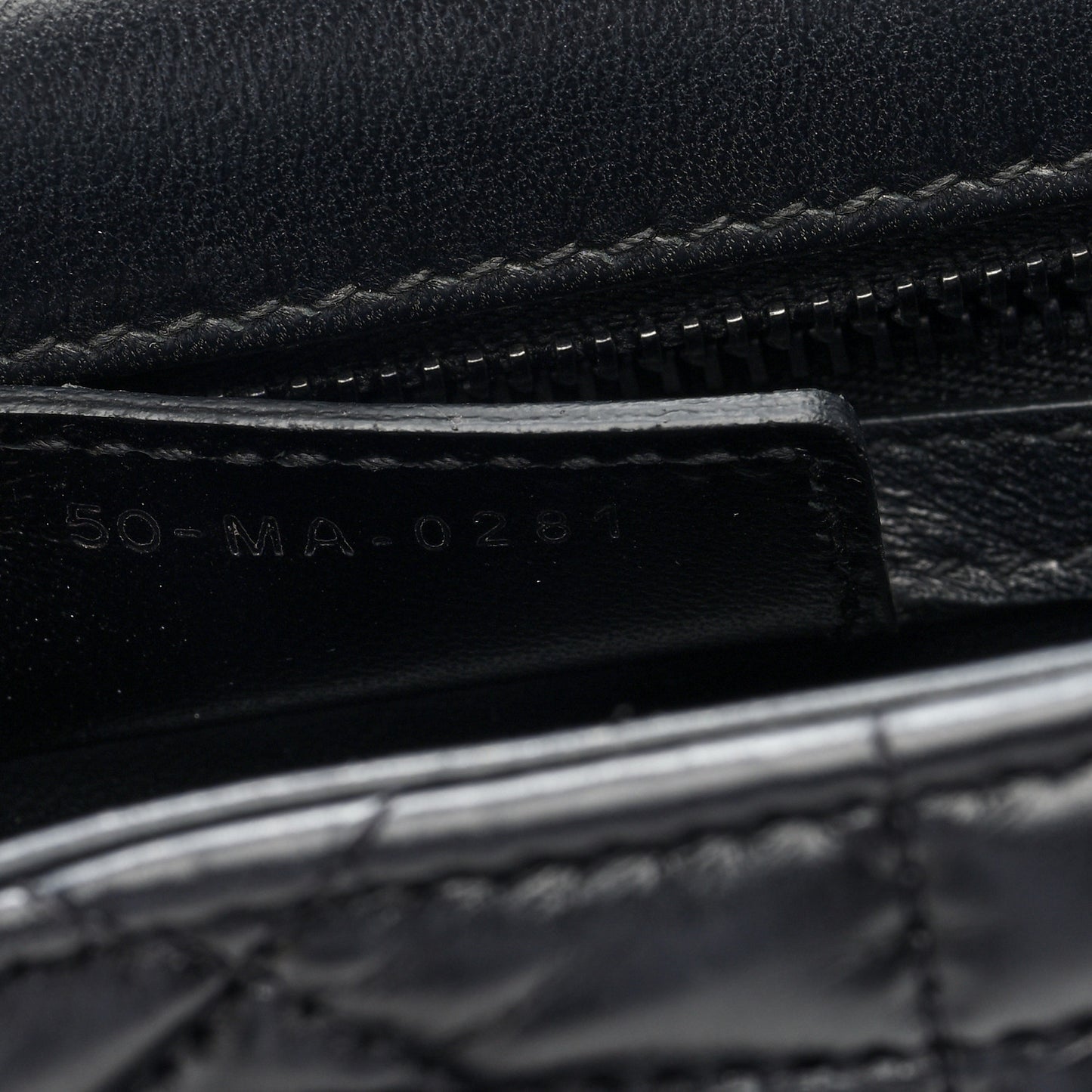 Calfskin Macrocannage Medium Caro Bag Black