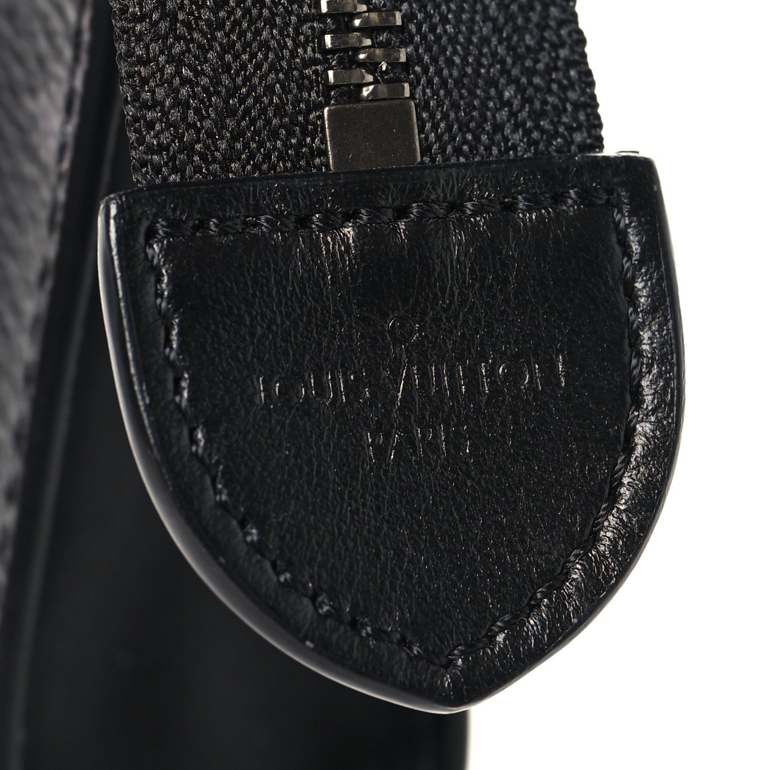 Louis Vuitton Monogram Eclipse Key Pouch Voyage 6 of 7