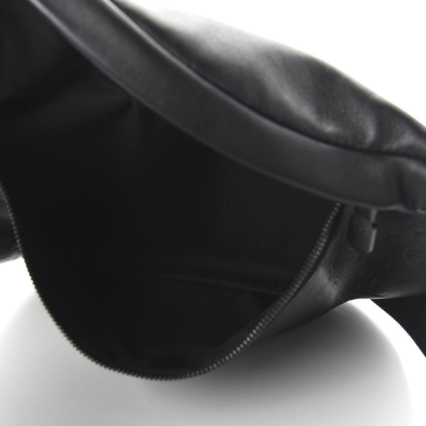 Calfskin Monogram Shadow Discovery Bumbag Black