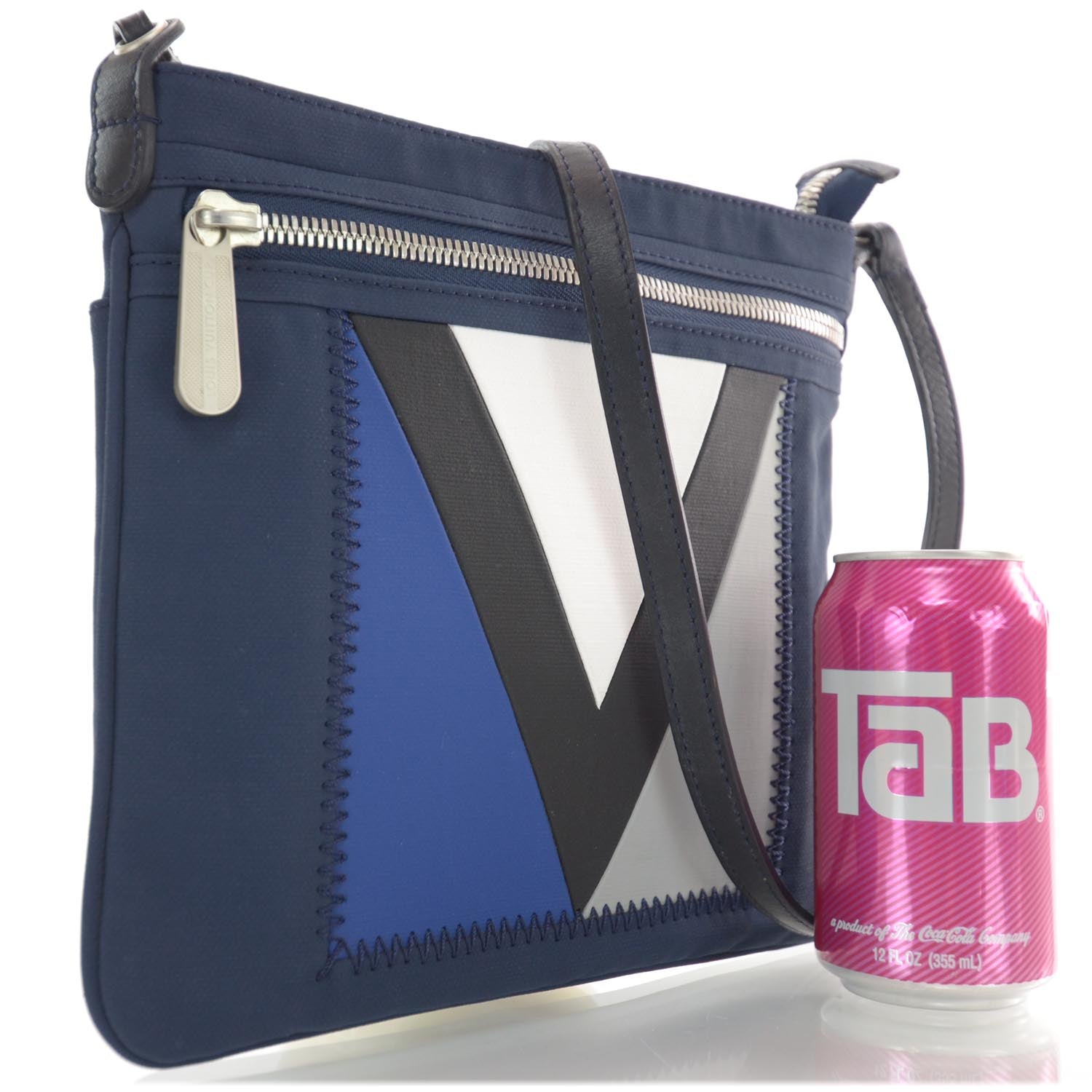 Louis Vuitton Cup Genois Messenger Bag 3 of 10