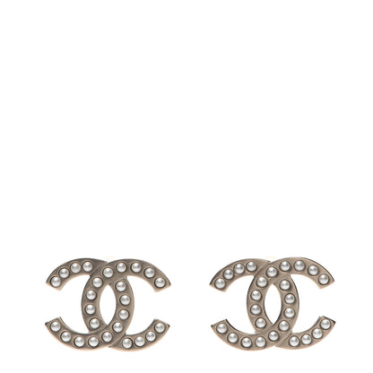 Chanel Pearl CC Earrings Light Gold 1 of 5