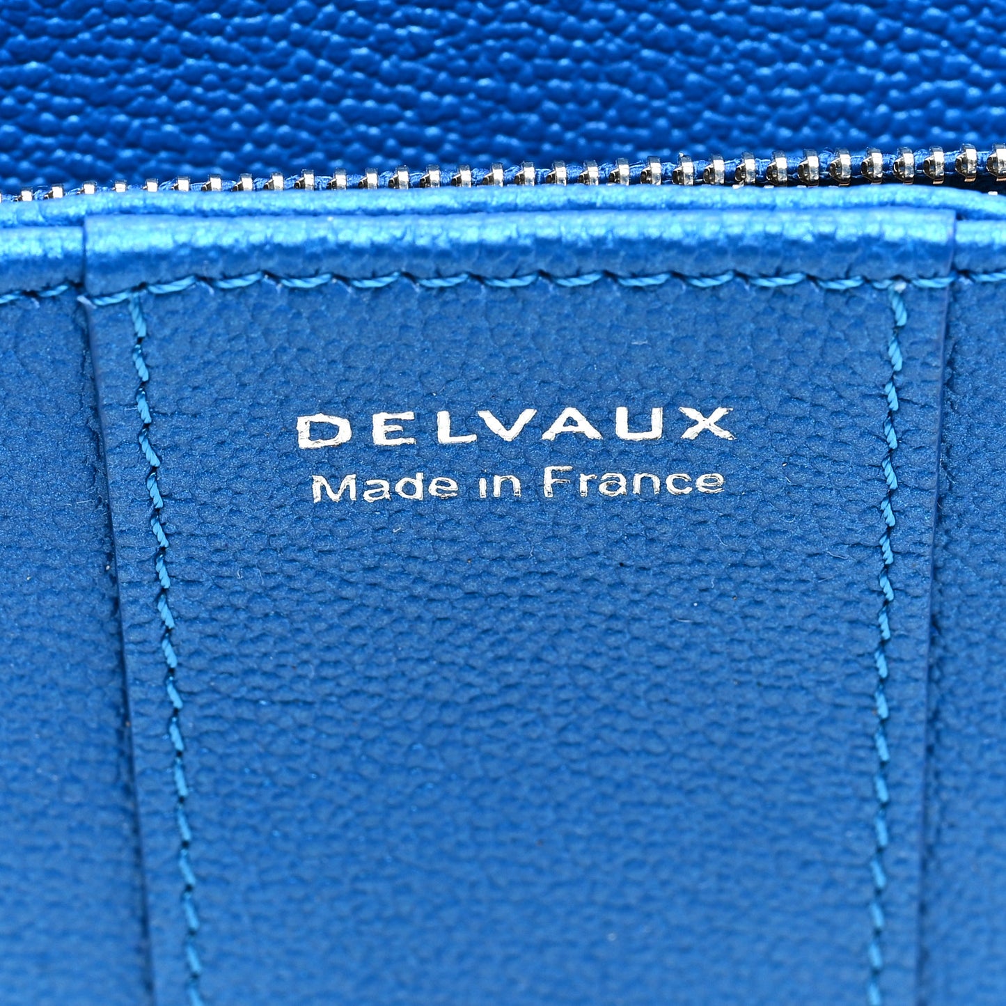 Metallic Rodeo Calfskin Brillant Wallet On Chain Satin Electric