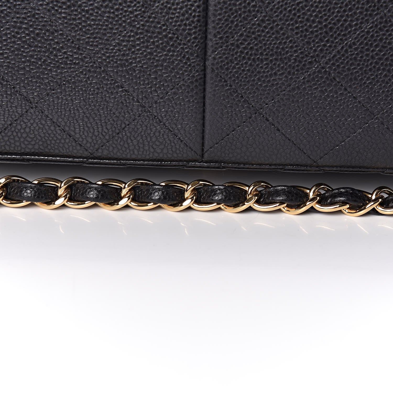 Chanel Caviar Quilted Jumbo Double Flap Black 15 of 24