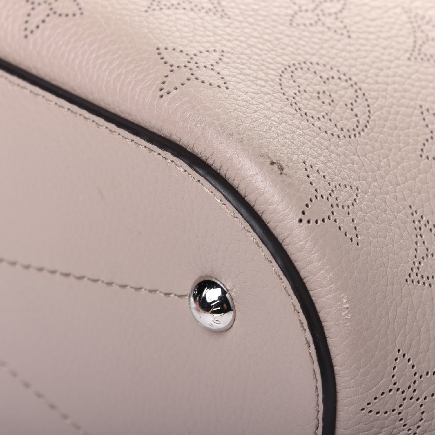 Louis Vuitton Mahina Girolata Galet 12 of 13