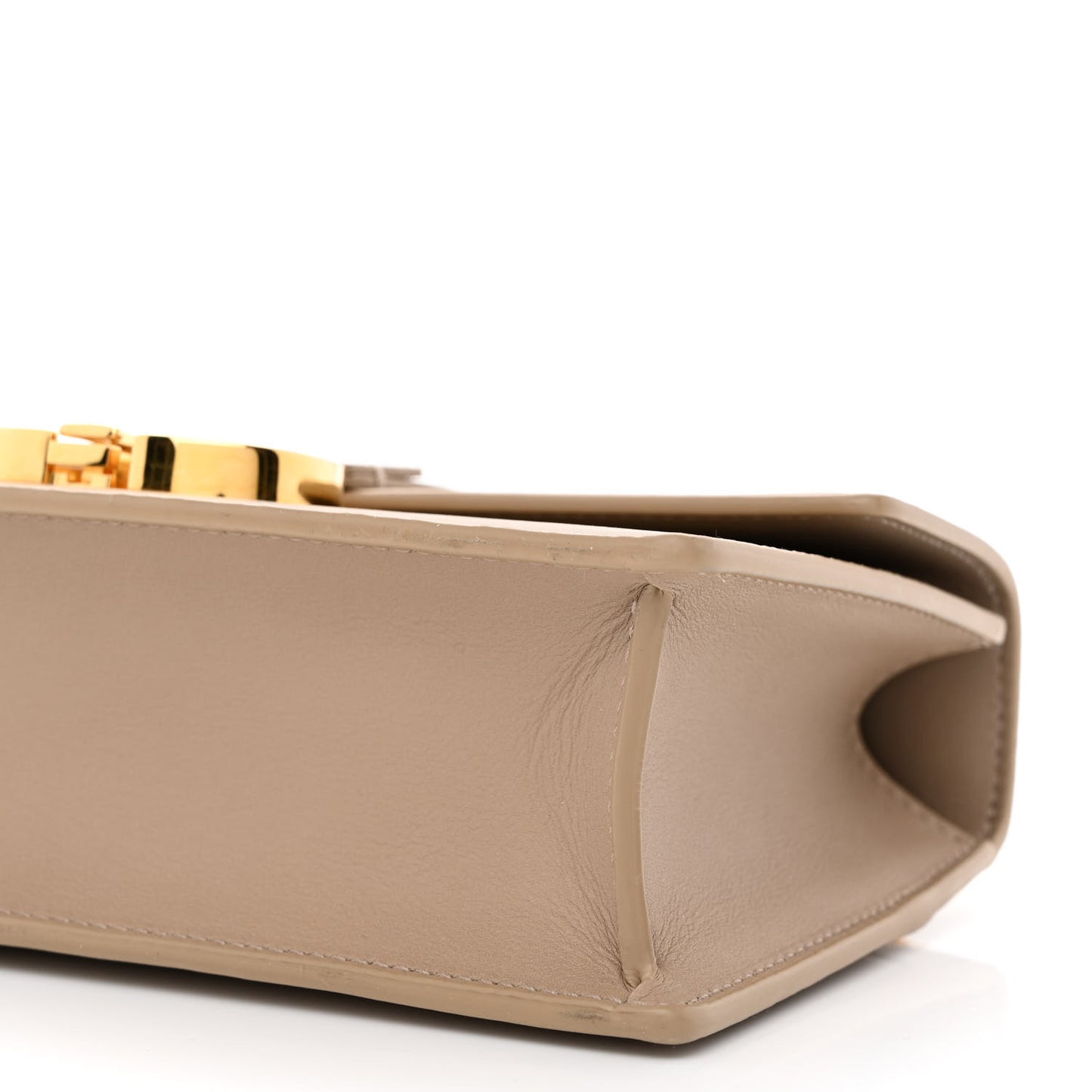 Grained Calfskin 30 Montaigne East West Chain Flap Bag Hazelnut