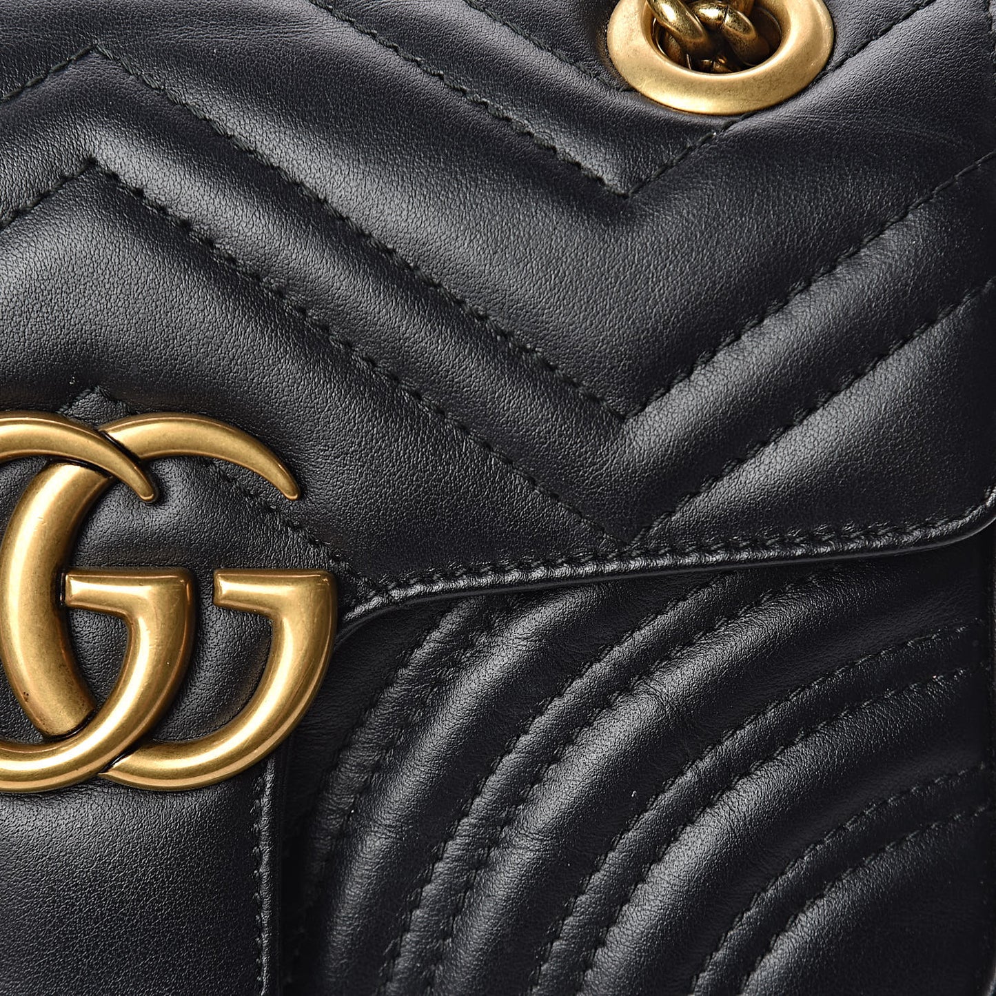 Calfskin Matelasse Mini GG Marmont Shoulder Bag Black