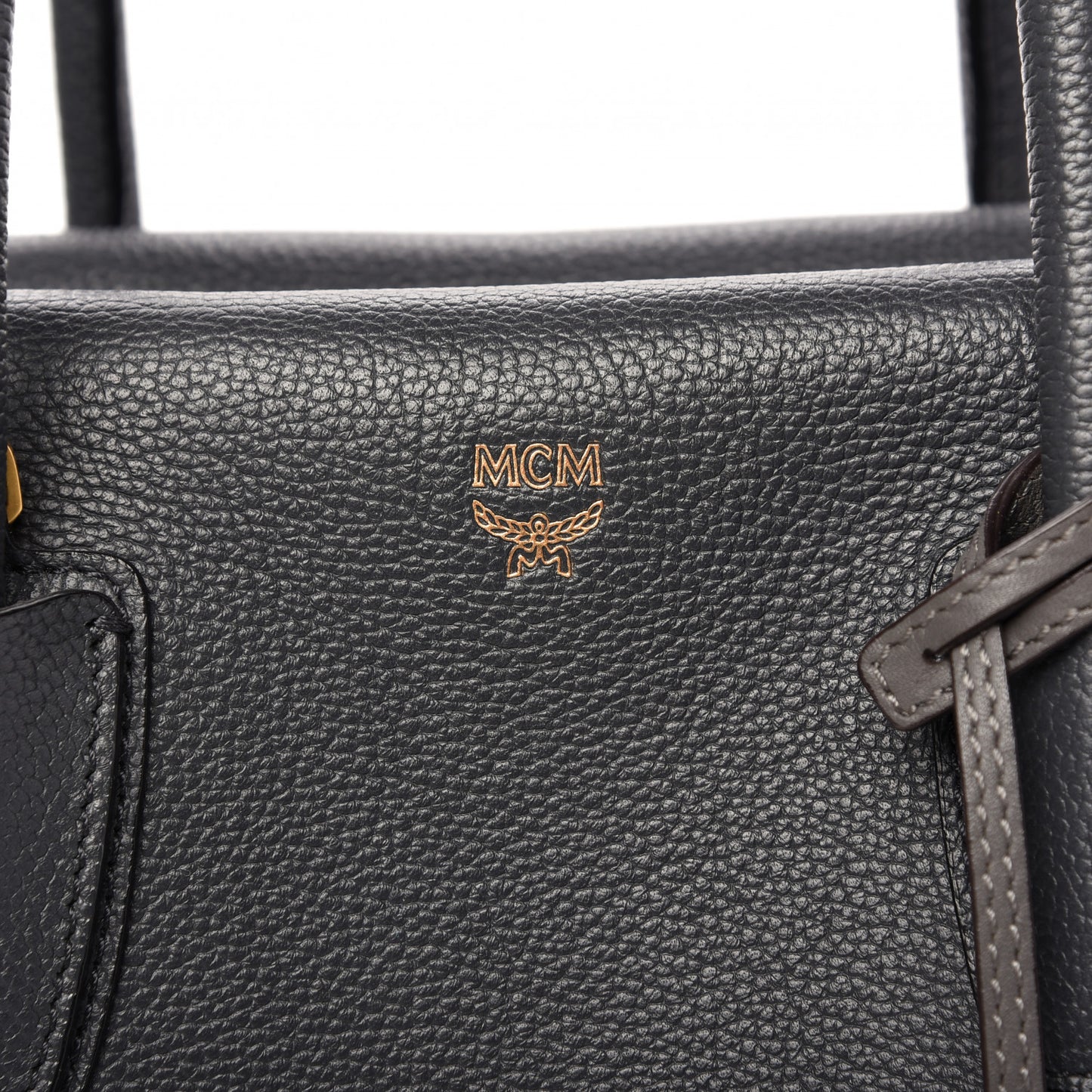Grained Calfskin Large Milla Tote Phantom Grey