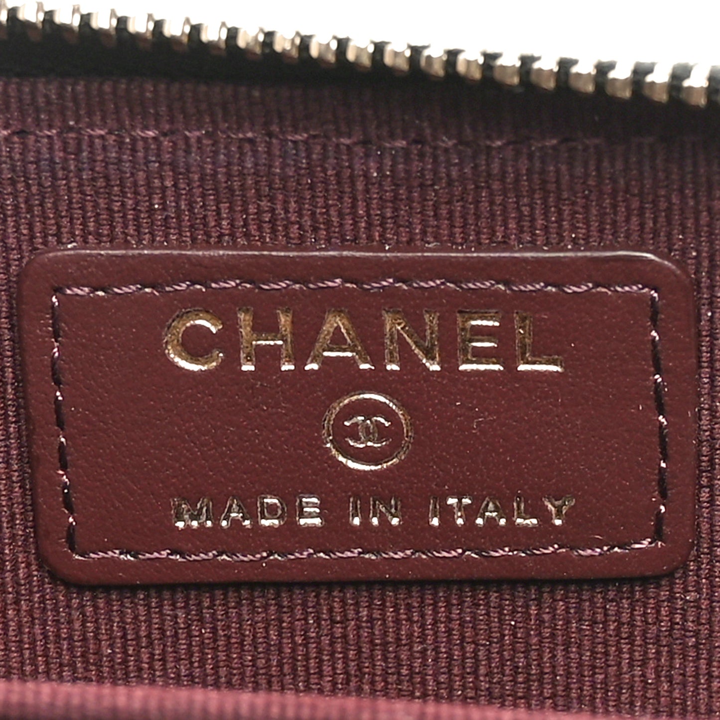 Caviar Quilted Zip Card Holder Black