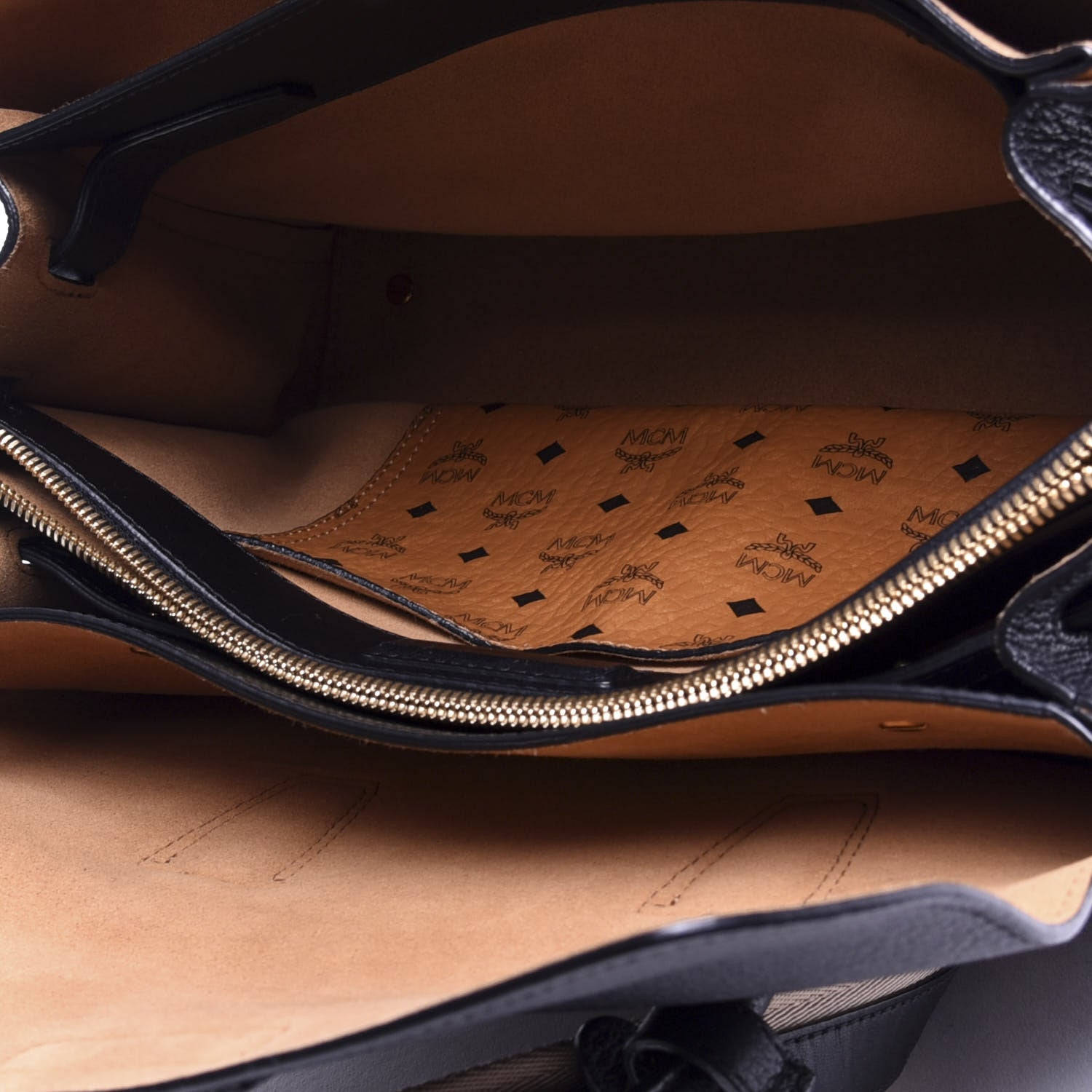 MCM Grained Calfskin Medium Milla Tote Black 6 of 9