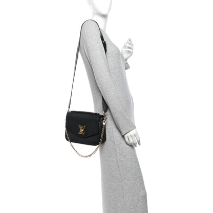 Louis Vuitton Grained Calfskin Lockme Oxford Black 2 of 10