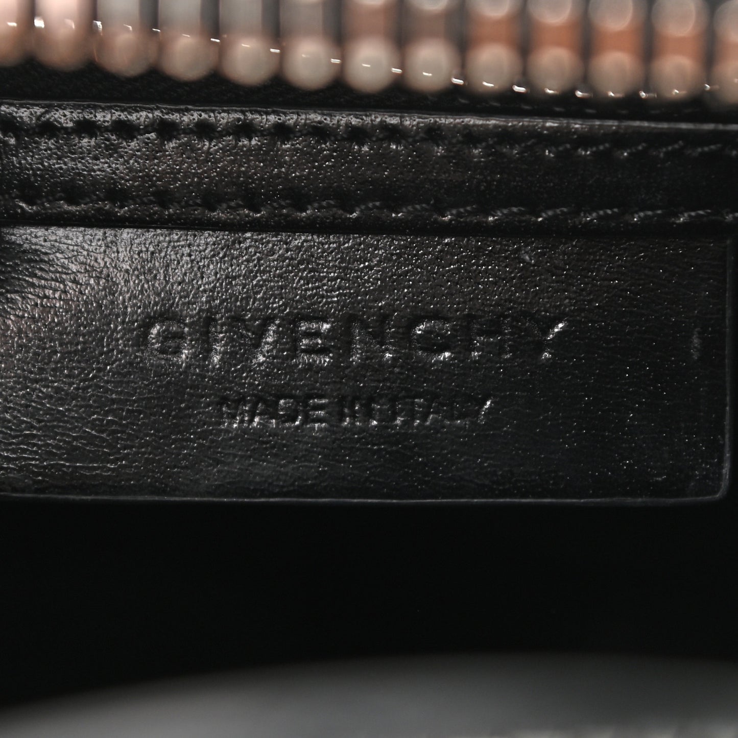 Shiny Lord Calfskin Mini Antigona Black