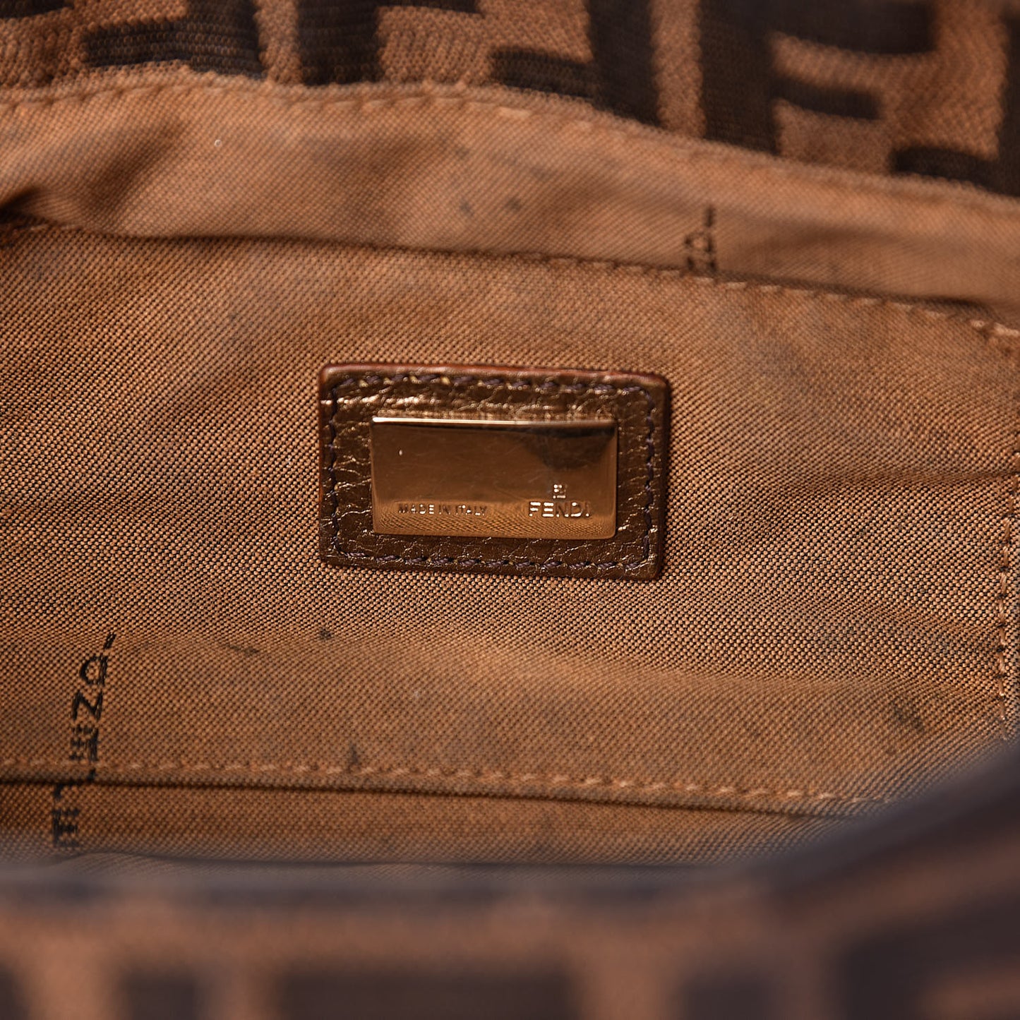 Zucca Laminated Vachetta Small Chef Shoulder Bag Tobacco Bronzo