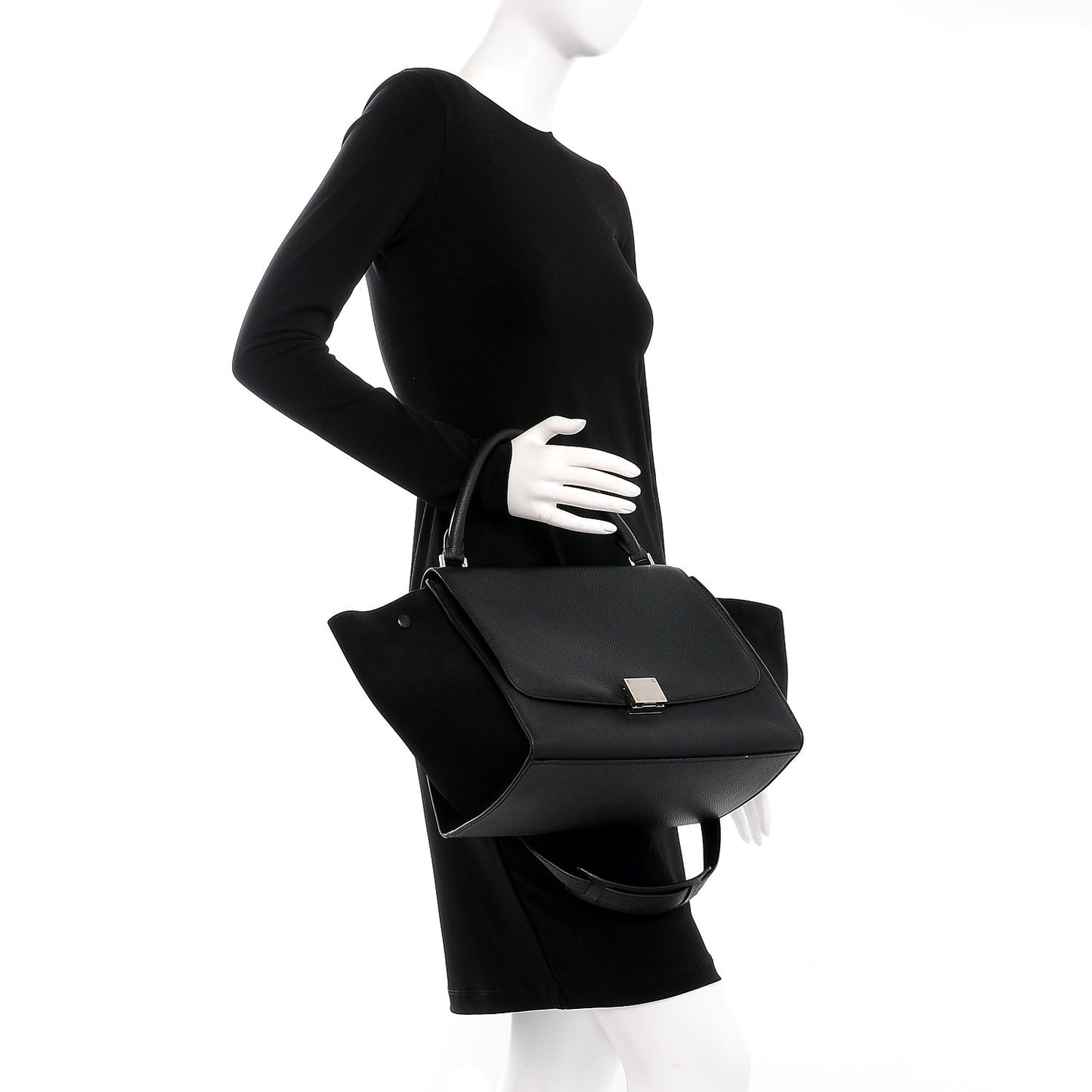 Drummed Calfskin Suede Medium Trapeze Black