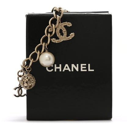Chanel Metal Pearl CC Bracelet Gold 5 of 5