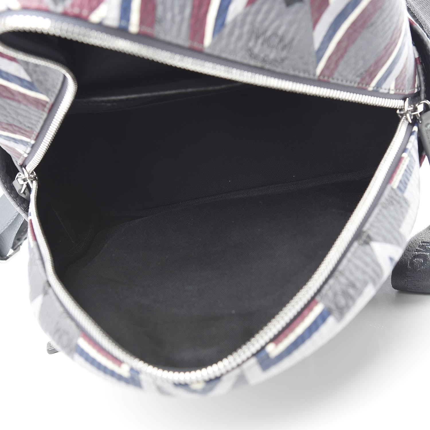 MCM Visetos Gunta Small Stark Backpack Phantom Grey 5 of 17