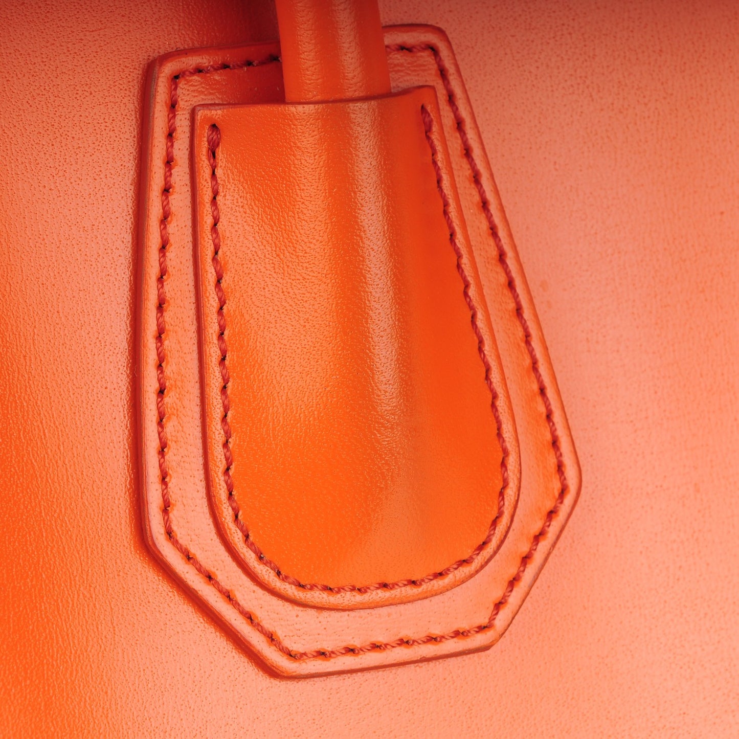 Shiny Lord Calfskin Medium Antigona Orange