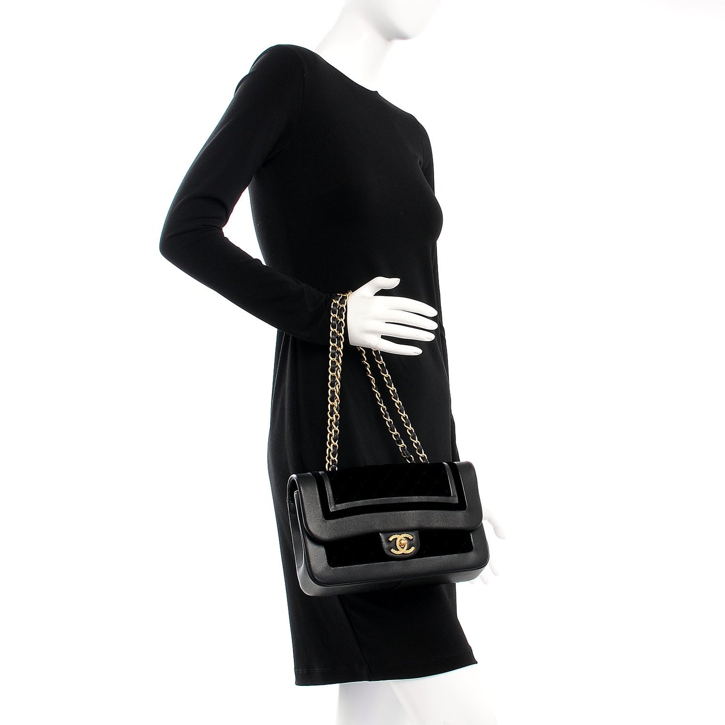 Metallic Lambskin Velvet Quilted Medium Flap Black