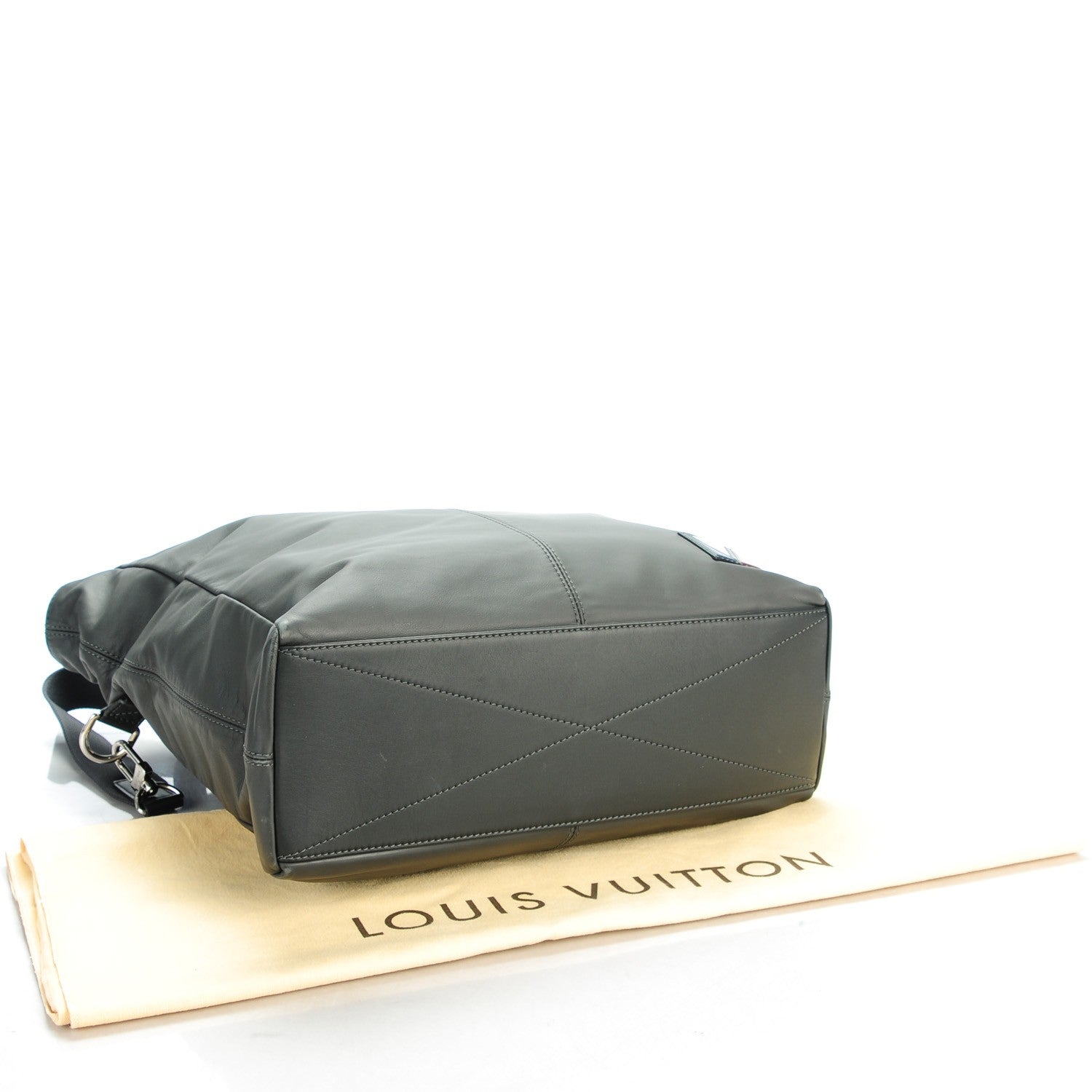 Louis Vuitton Calfskin Move Messenger Asphalt 4 of 7