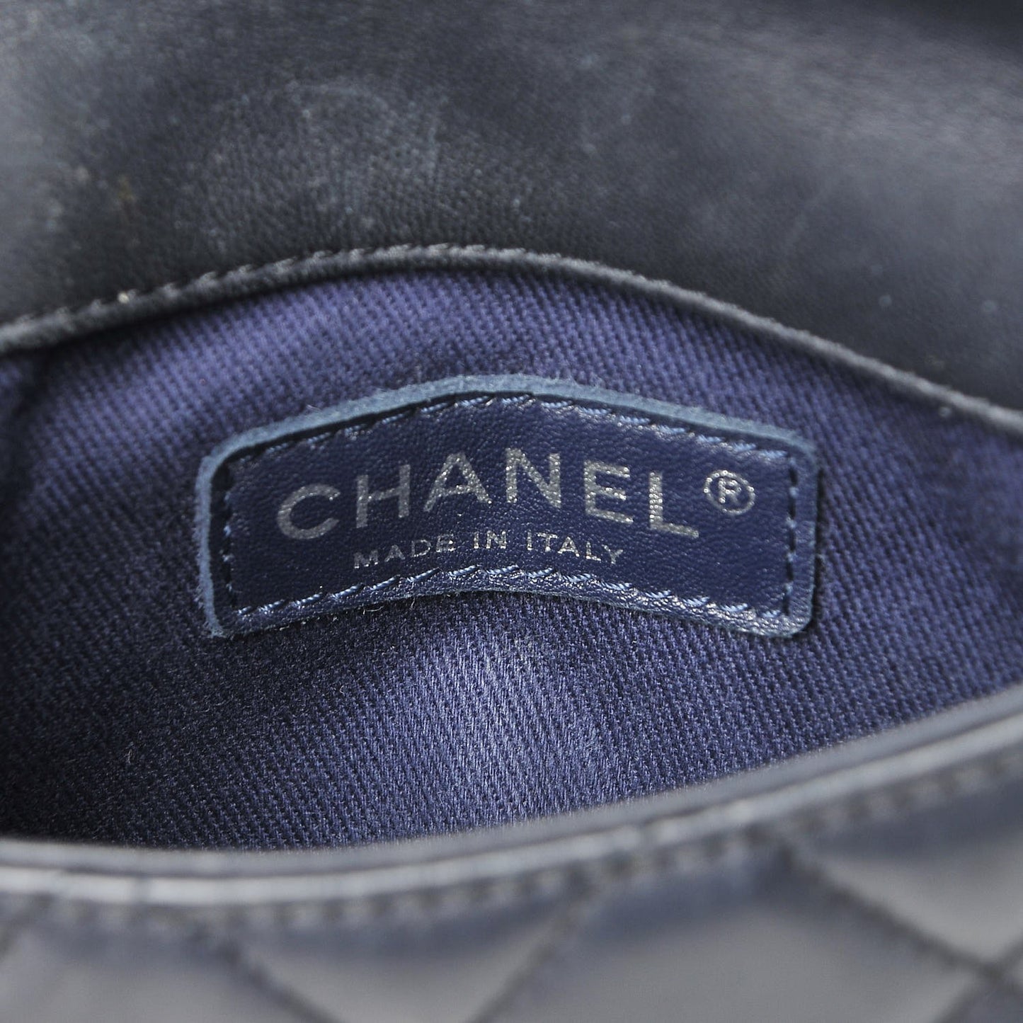 Lambskin Quilted Daily Zippy Crossbody Navy
