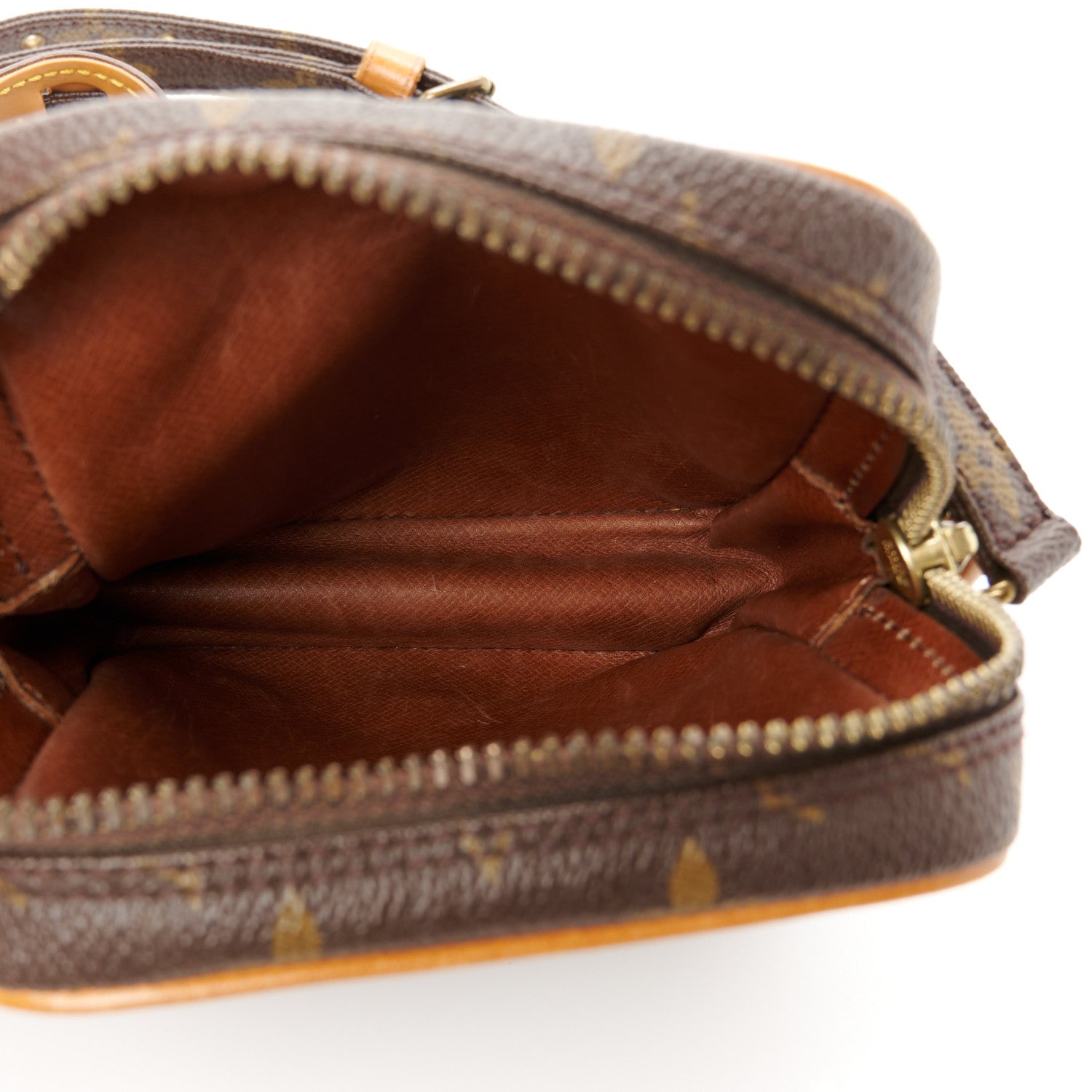 Louis Vuitton Monogram Danube 15 5 of 12