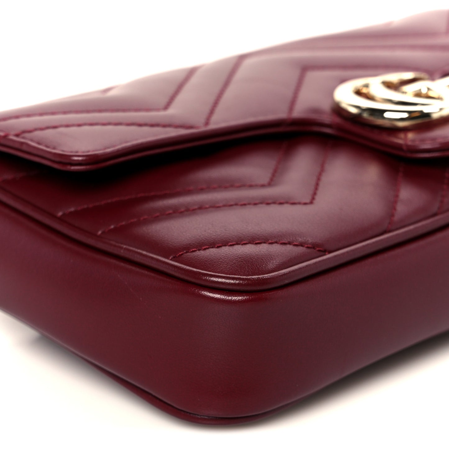 Calfskin Matelasse Mini GG Marmont Shoulder Bag With Card Holder Rosso Ancora