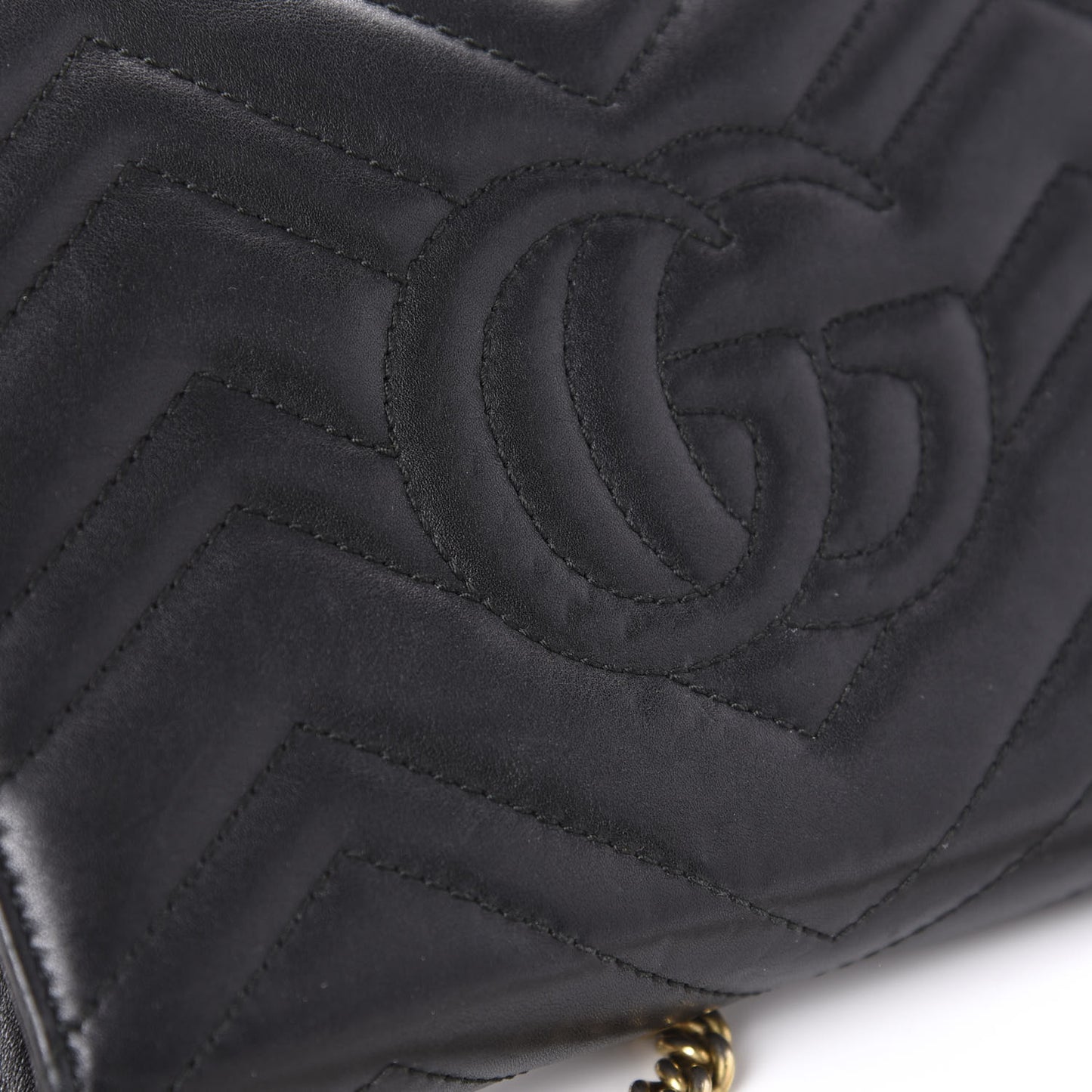 Calfskin Matelasse GG Marmont Chain Wallet Black