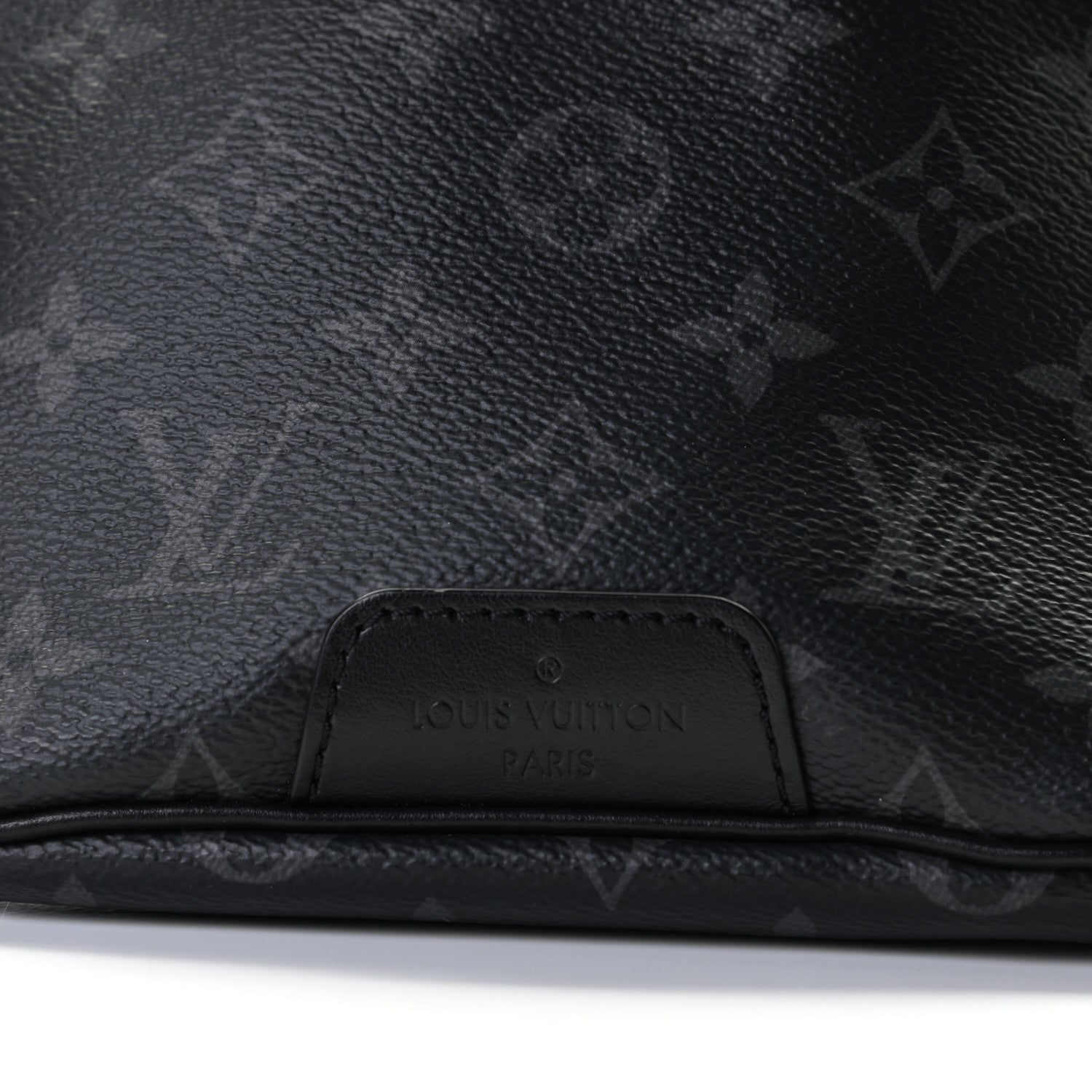 Louis Vuitton Monogram Eclipse Discovery Bumbag 8 of 8