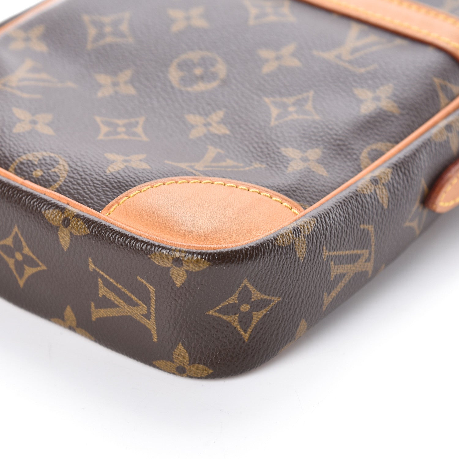 Louis Vuitton Monogram Danube 21 9 of 9