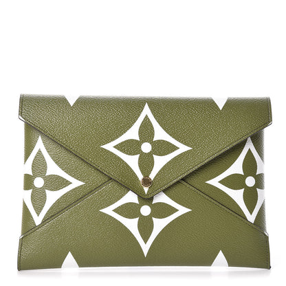 Louis Vuitton Monogram Giant Kirigami Pochette Set 5 of 13