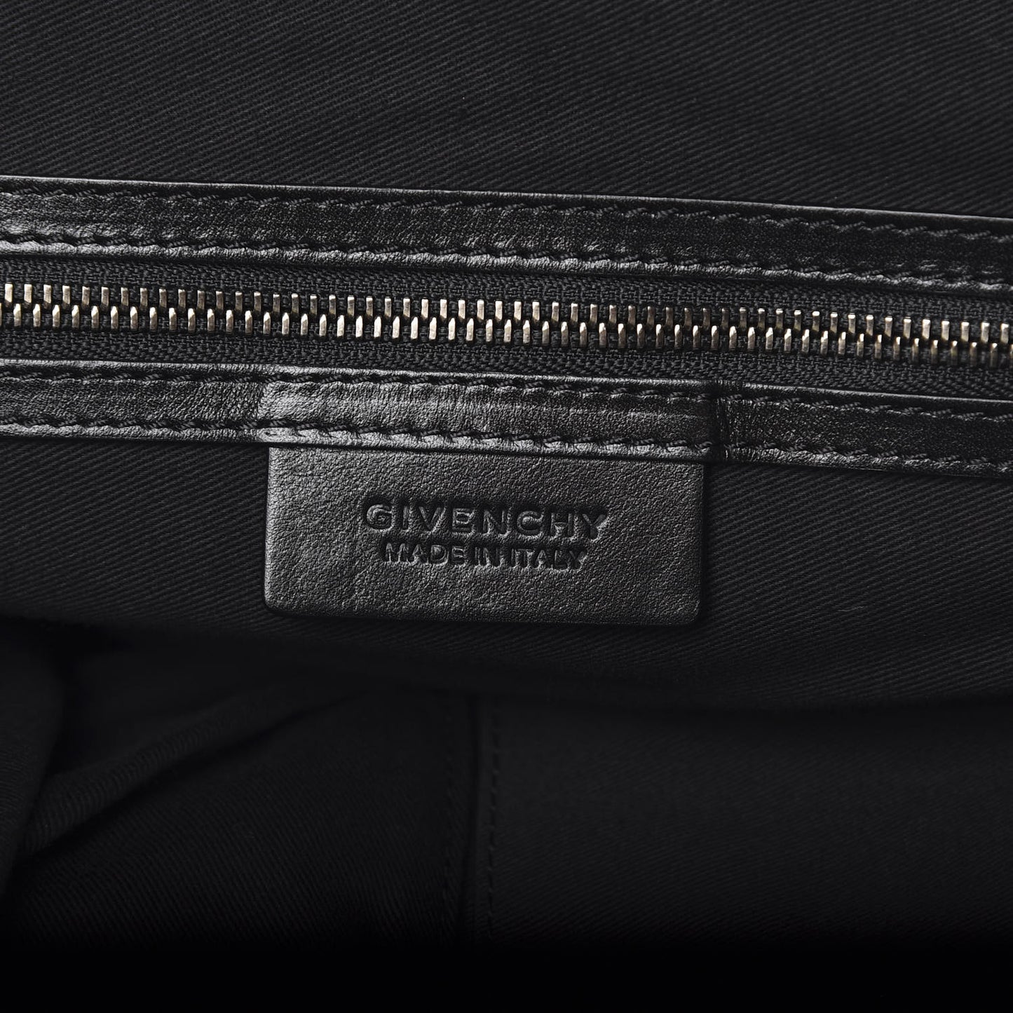Lambskin Medium Nightingale Black