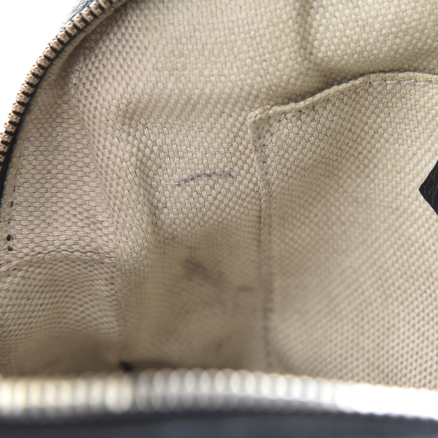 Pebbled Calfskin Small Soho Disco Bag Black