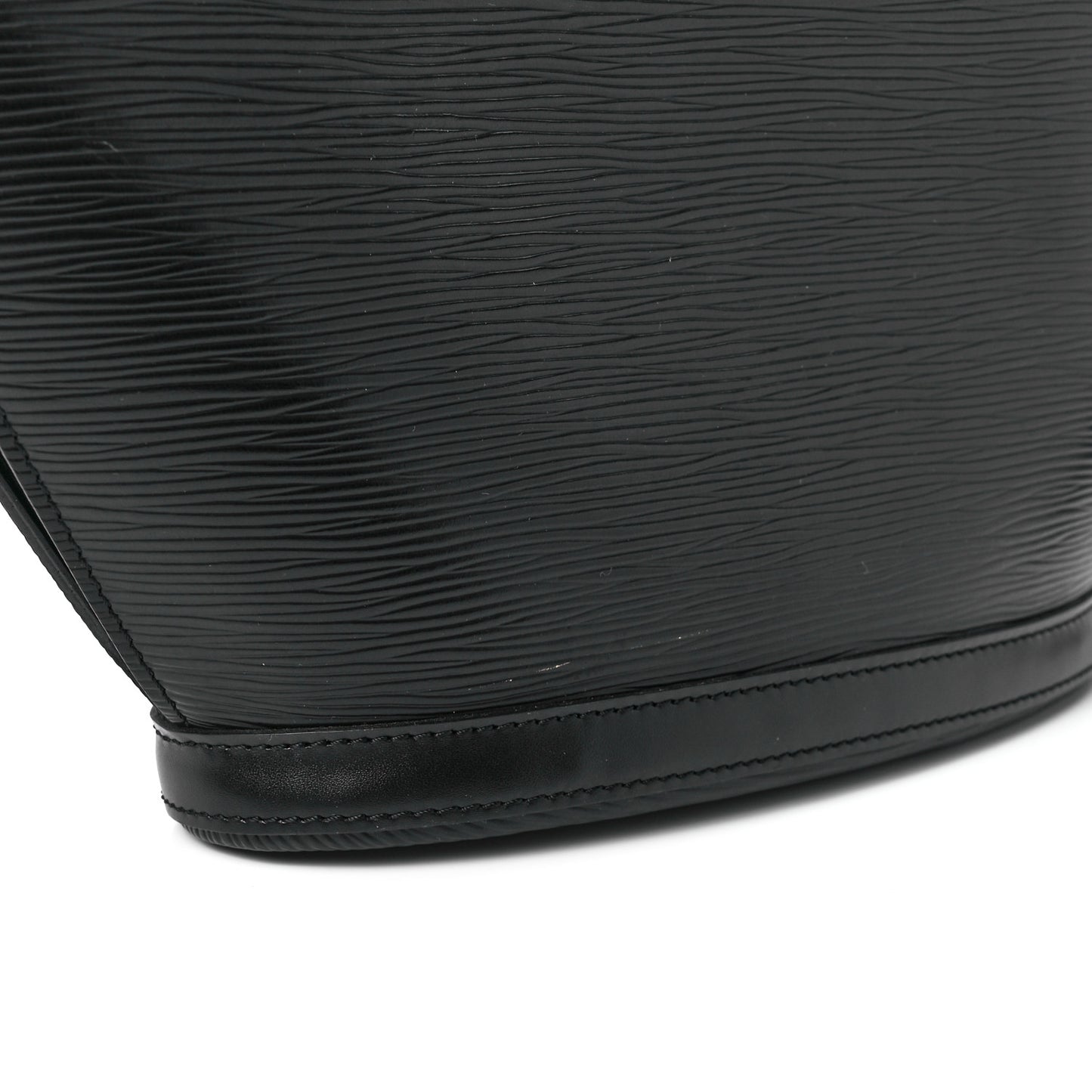 Epi Saint Jacques PM Long Straps Black