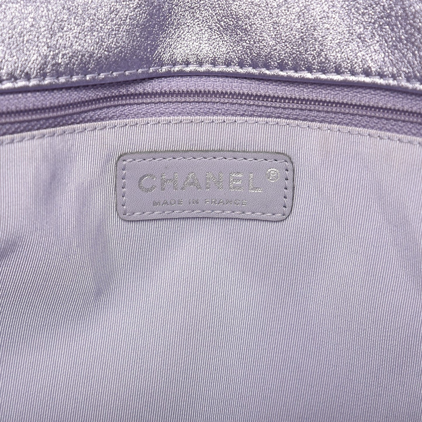 Iridescent Calfskin Quilted Large Roll Reissue Clutch Silver