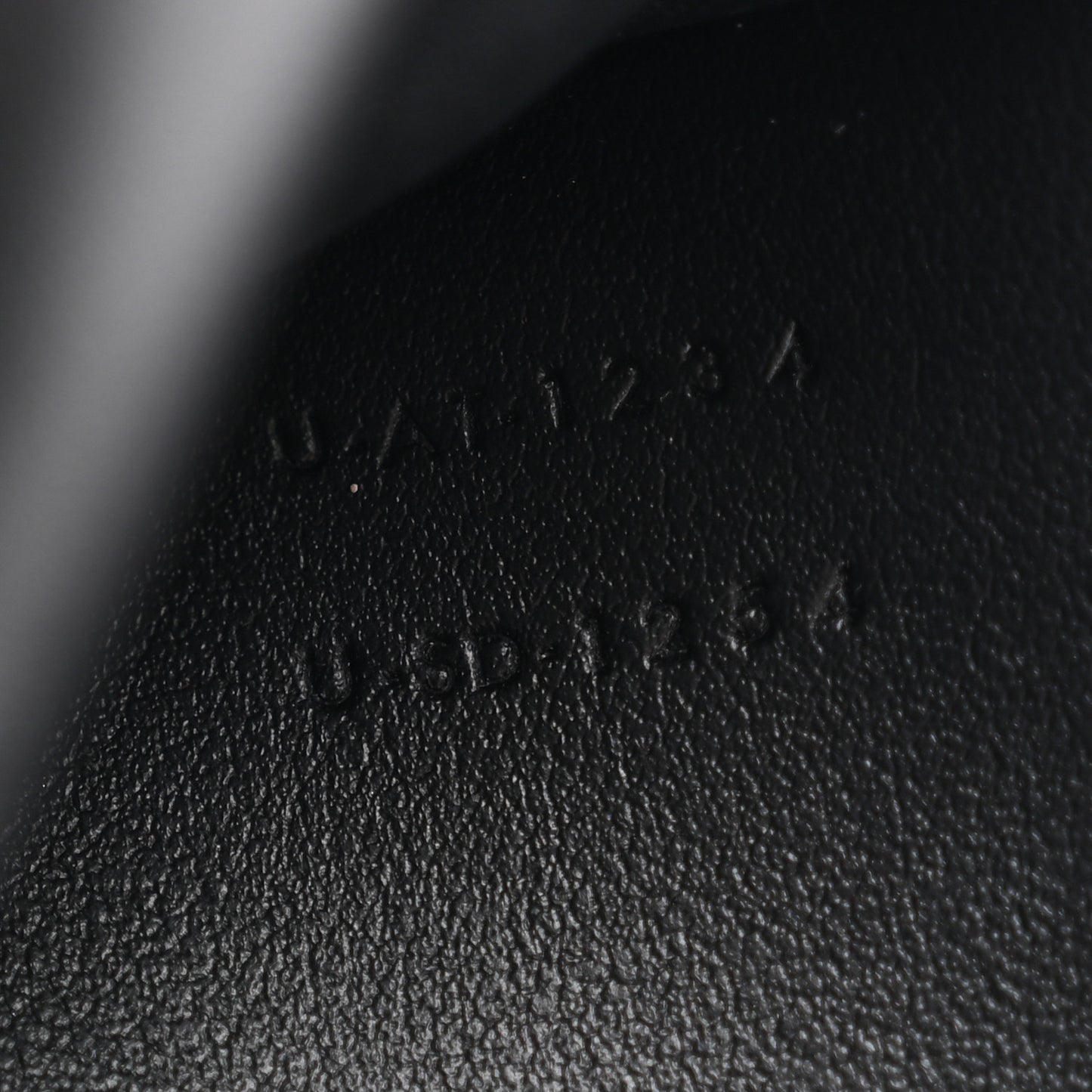 Shiny Calfskin Small Triomphe Wallet Black