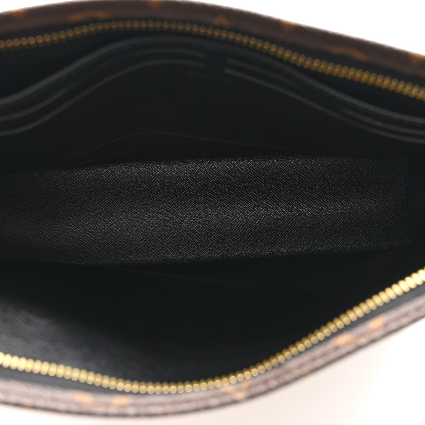 Monogram Poche Toilette NM