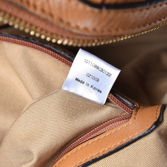 Visetos Medium Essentials Shoulder Bag Cognac