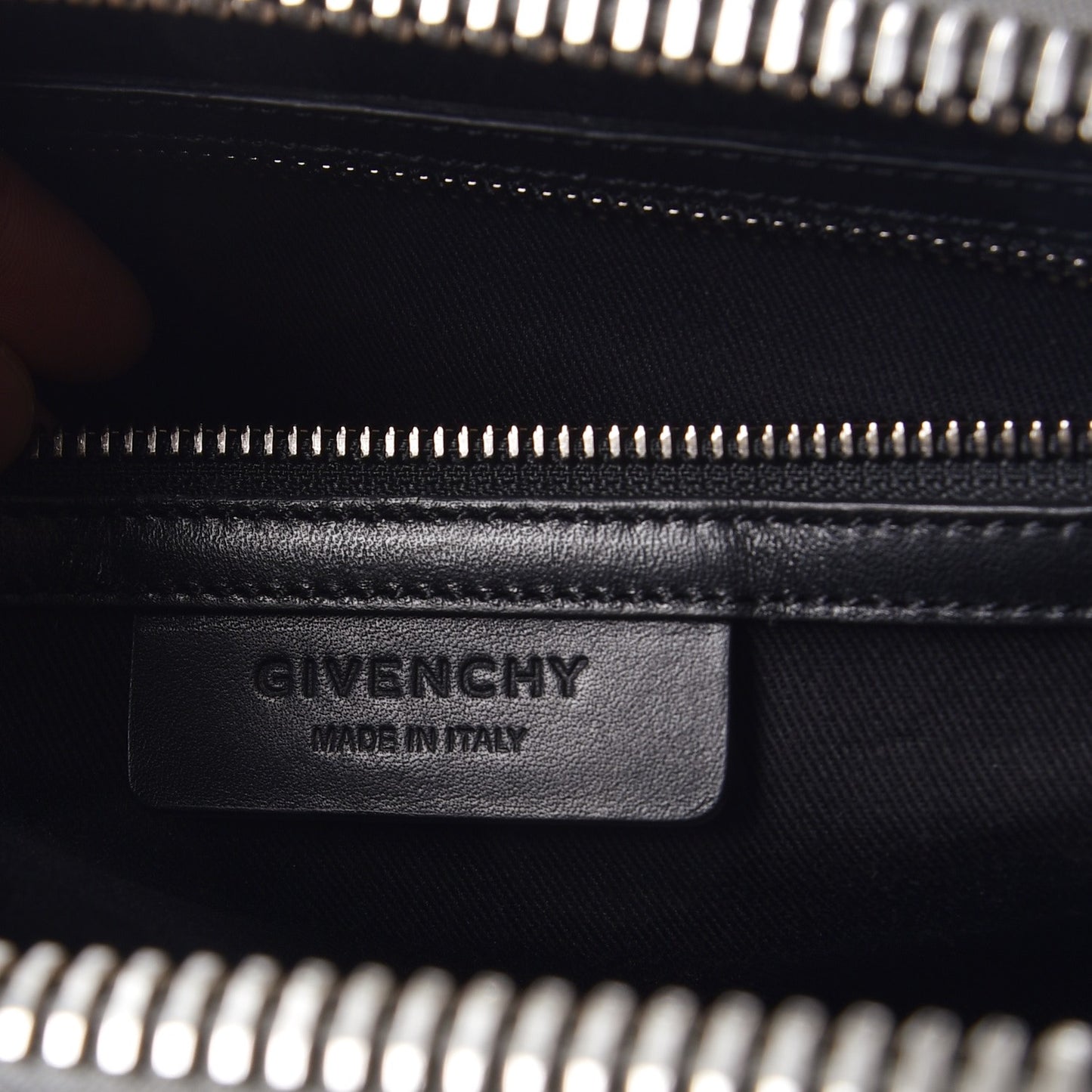 Sugar Goatskin Medium Antigona Dark Grey