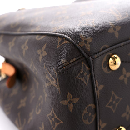 Louis Vuitton Monogram Montaigne MM 9 of 18