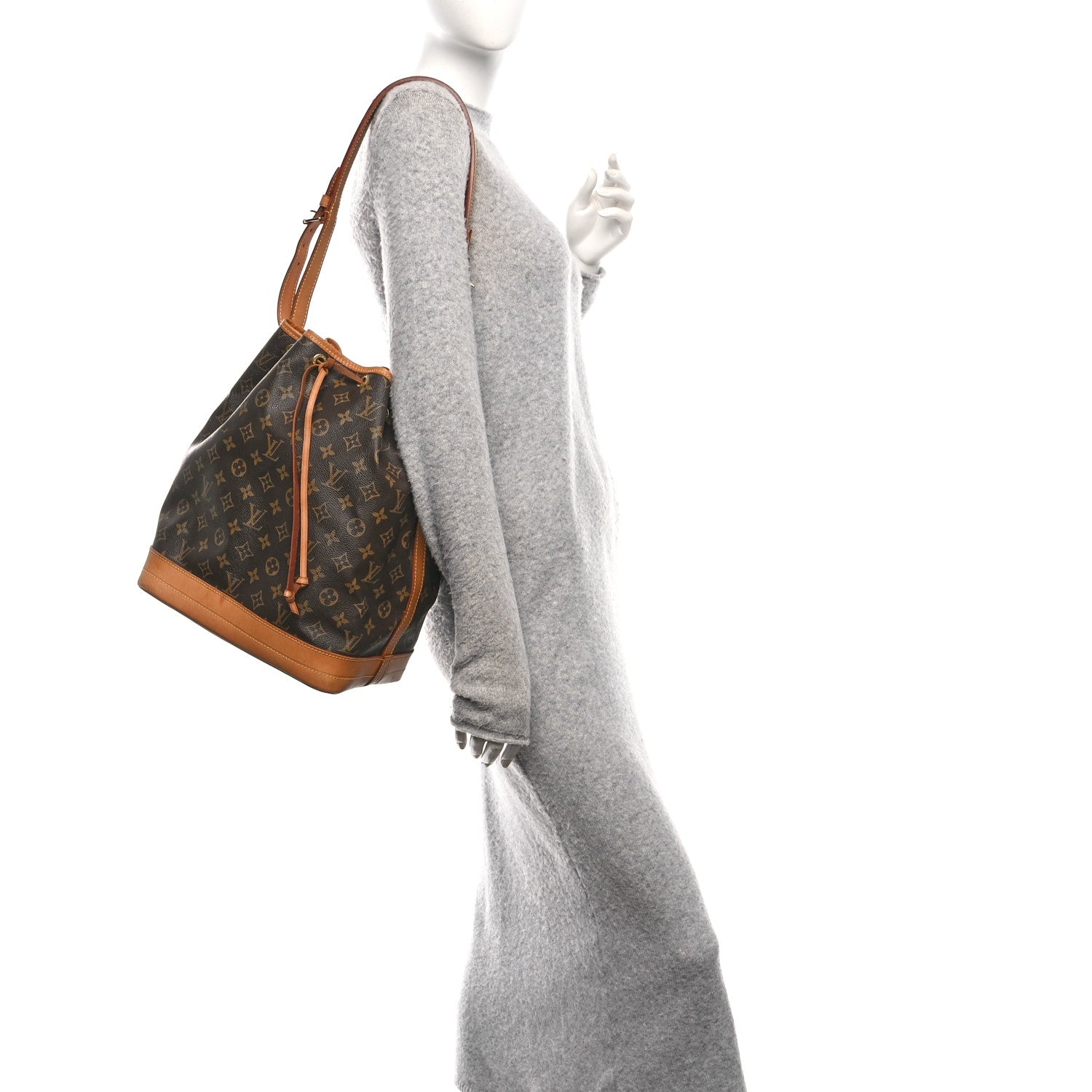 Louis Vuitton Monogram Noe 2 of 9