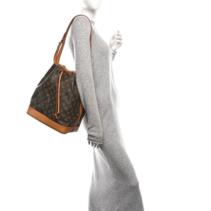 Louis Vuitton Monogram Noe 2 of 9