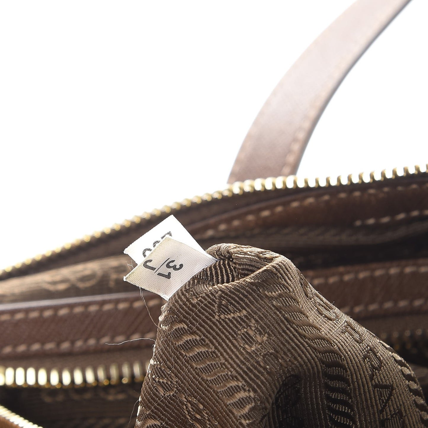 Tessuto Nylon Saffiano Tote Corinto
