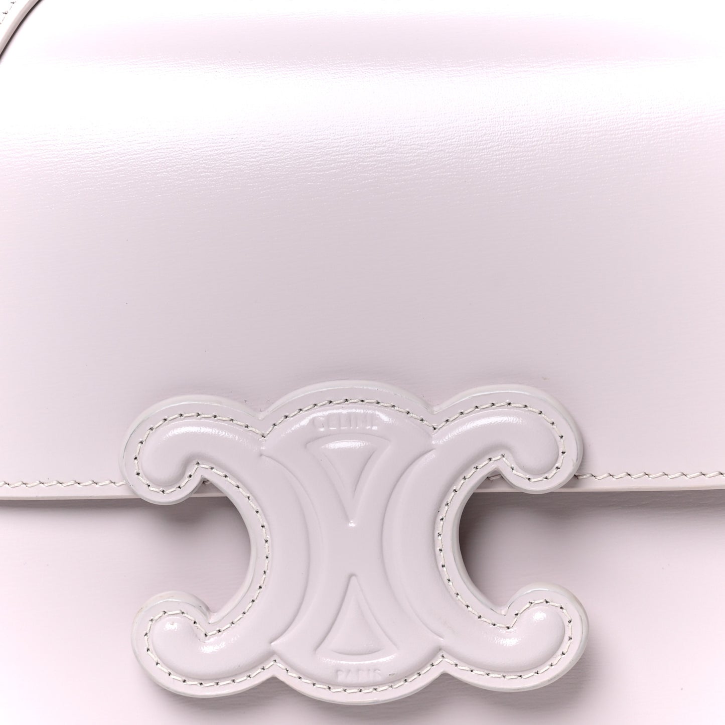 Shiny Calfskin Teen Cuir Triomphe Poudre