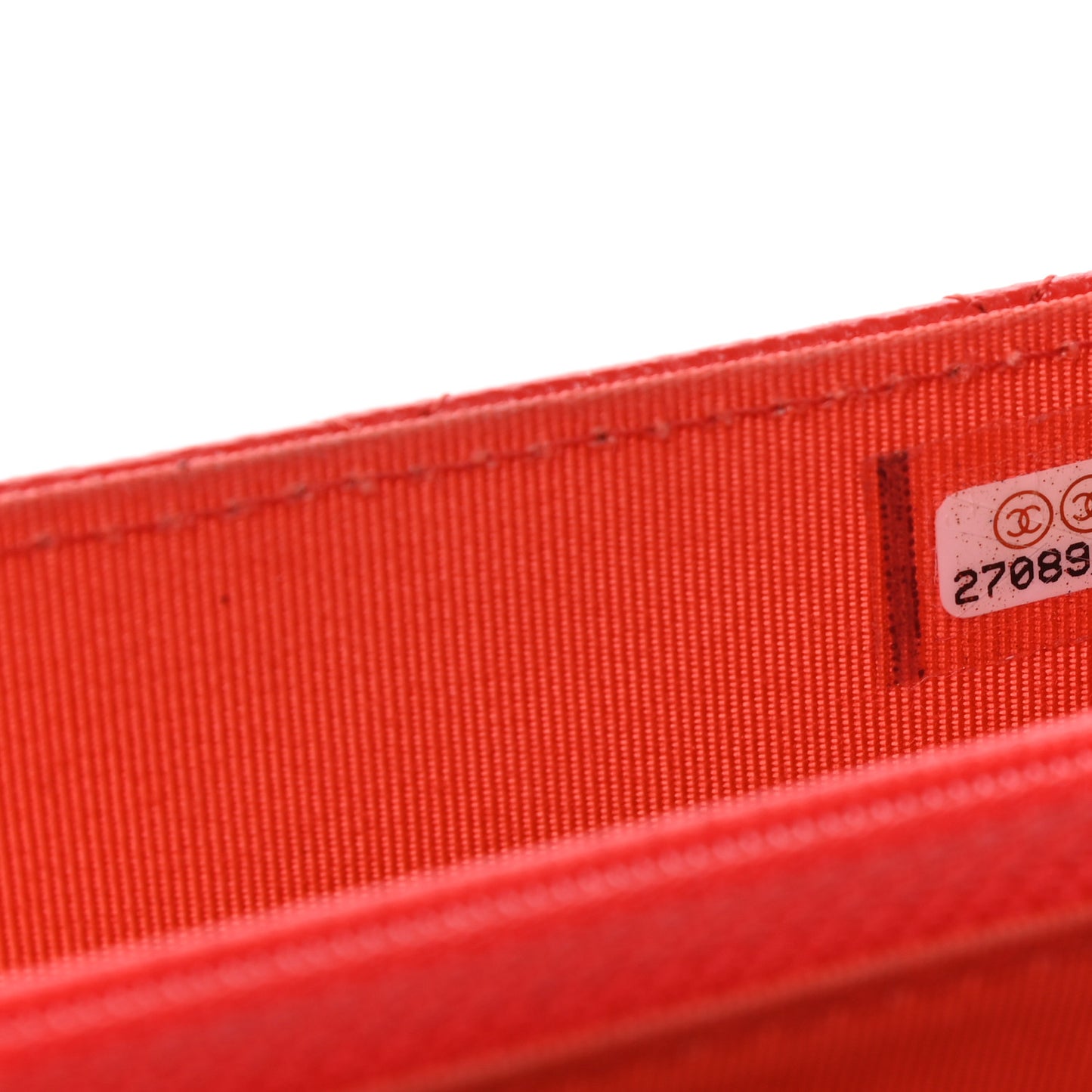 Caviar Quilted Square Wallet On Chain WOC Red