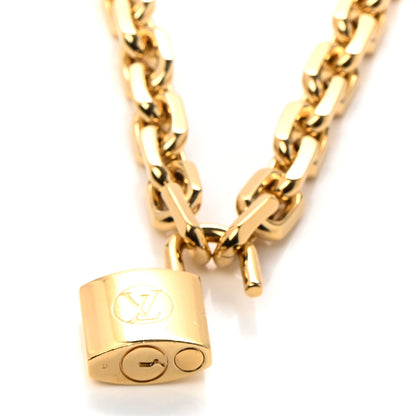 Louis Vuitton LV Edge Necklace Cadenas Gold 6 of 7