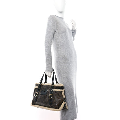 Louis Vuitton LOUIS VUITTON Patent Monogram Shearling Sac Thunder 2 of 9