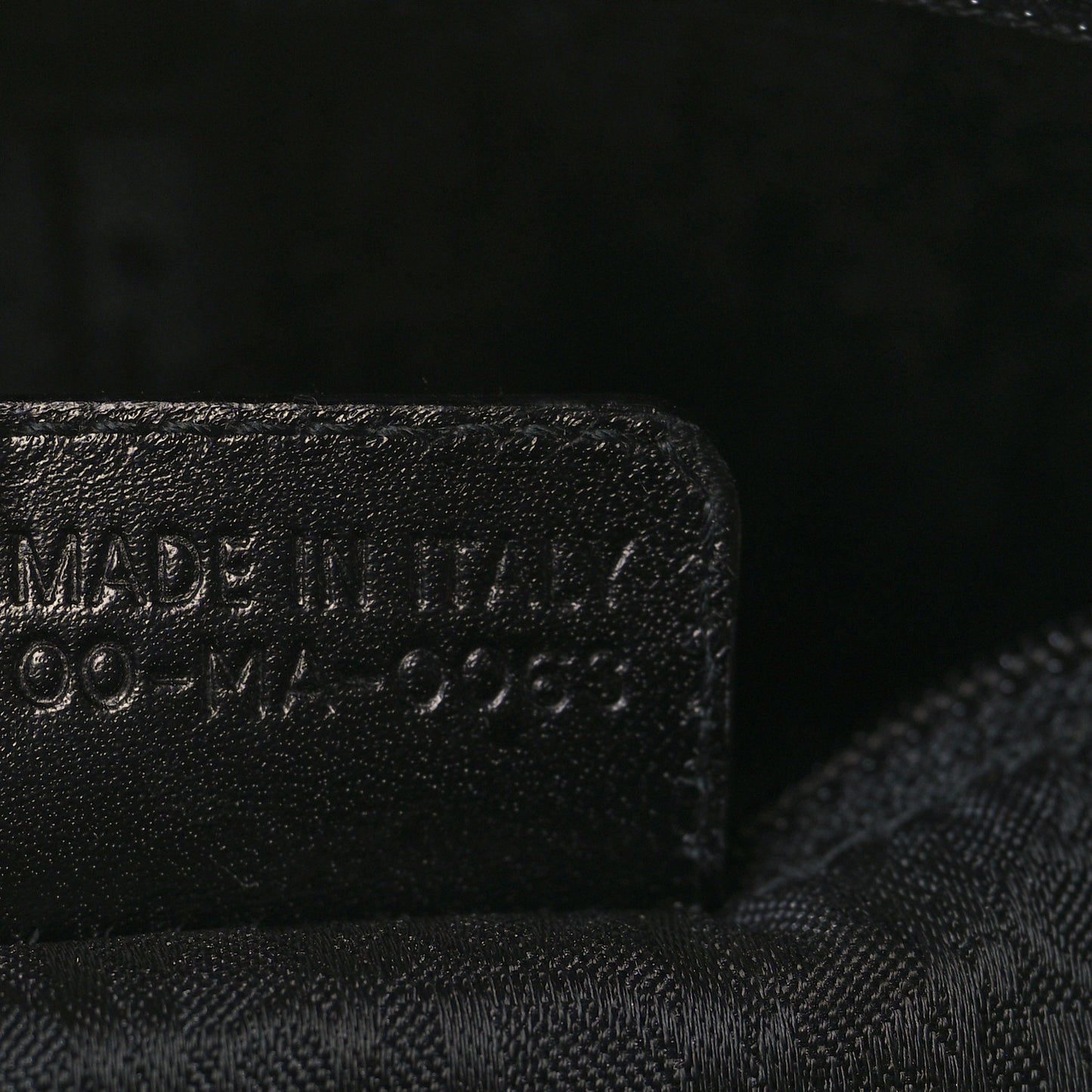 Coated Canvas Hardcore Bowler Black