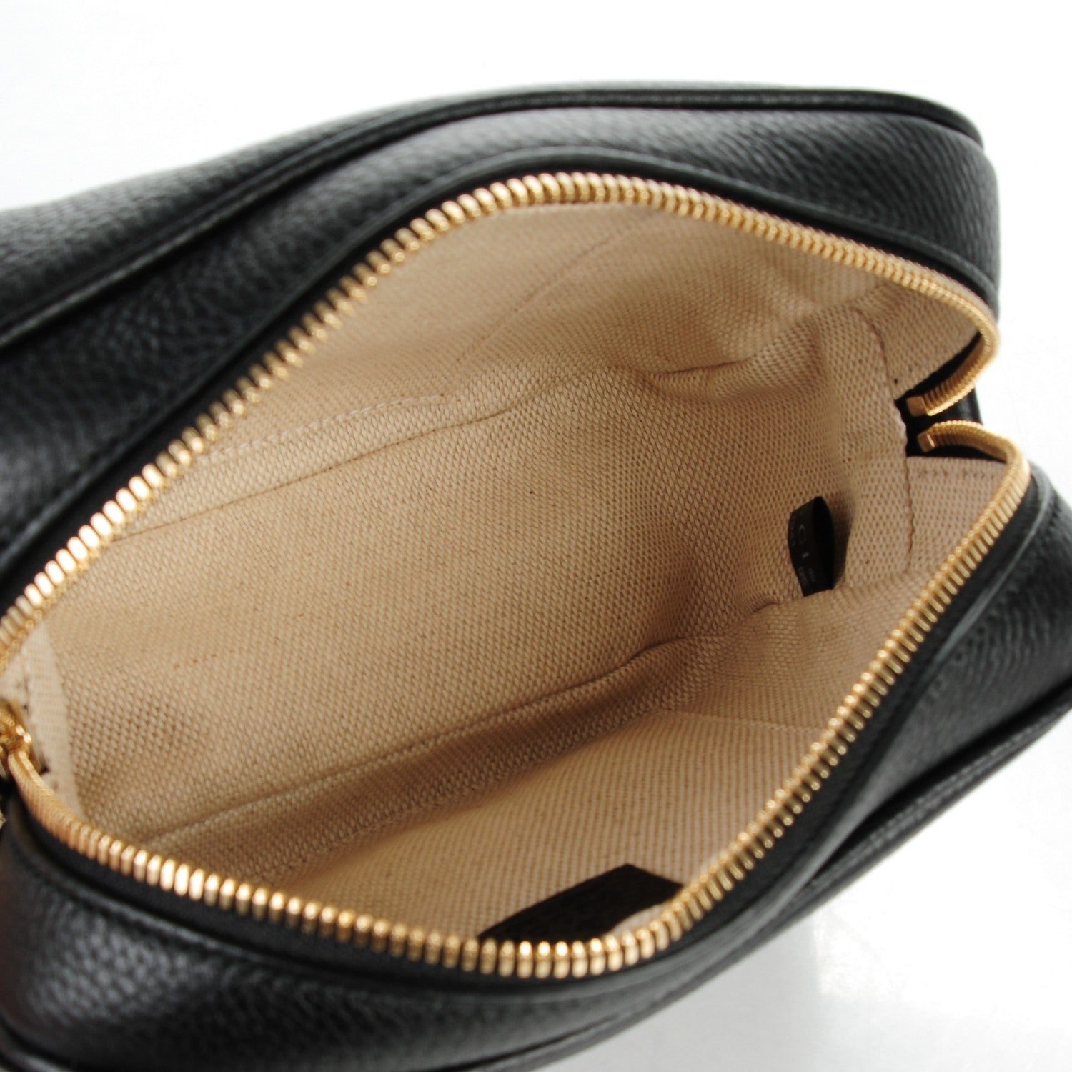 Gucci Pebbled Calfskin Small Soho Disco Bag Black 5 of 7